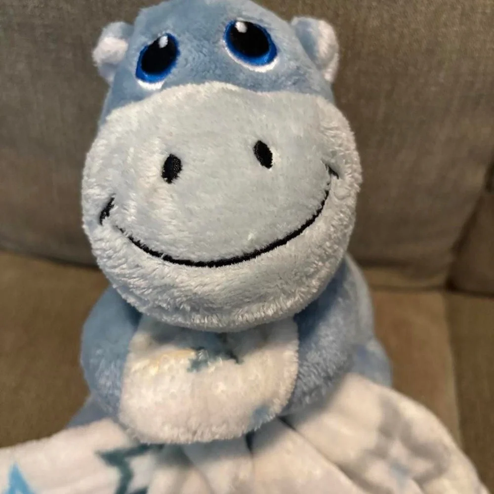 Little Beginnings Hippo Lovey